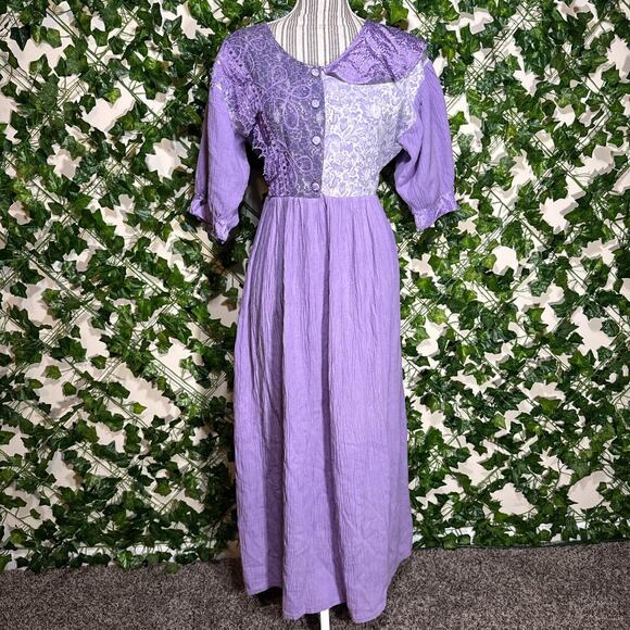 Unique rare vintage lavender light purple maxi prairie cottage core dress - Picture 1 of 6